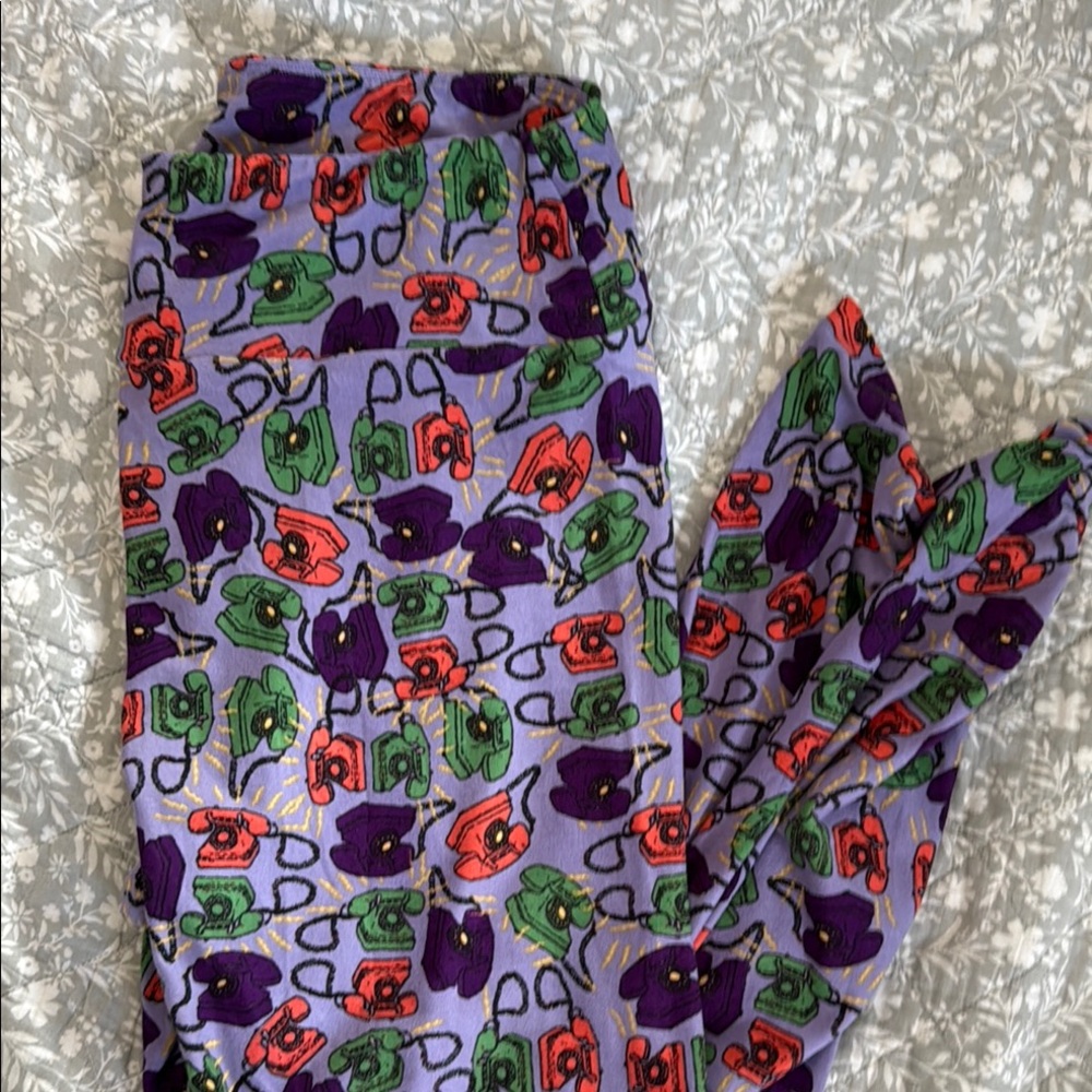 LuLaRoe Colorful Telephone Printed Leggings.